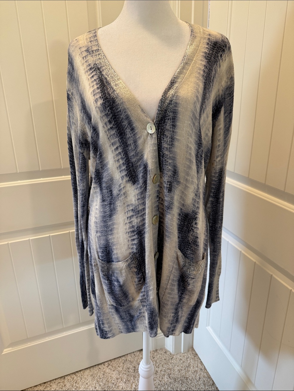 Chico's Blue & Cream Tie-Dye V-Neck Button Cardigan